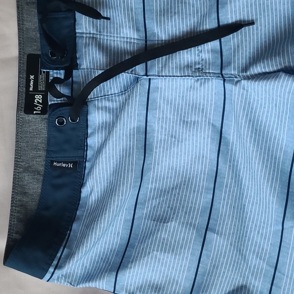 Hurley Boys swim trunks sz16/28 NWT 955 - Picture 3 of 5